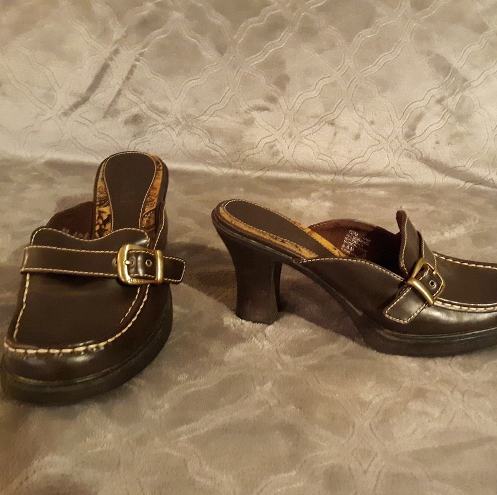Mudd heels